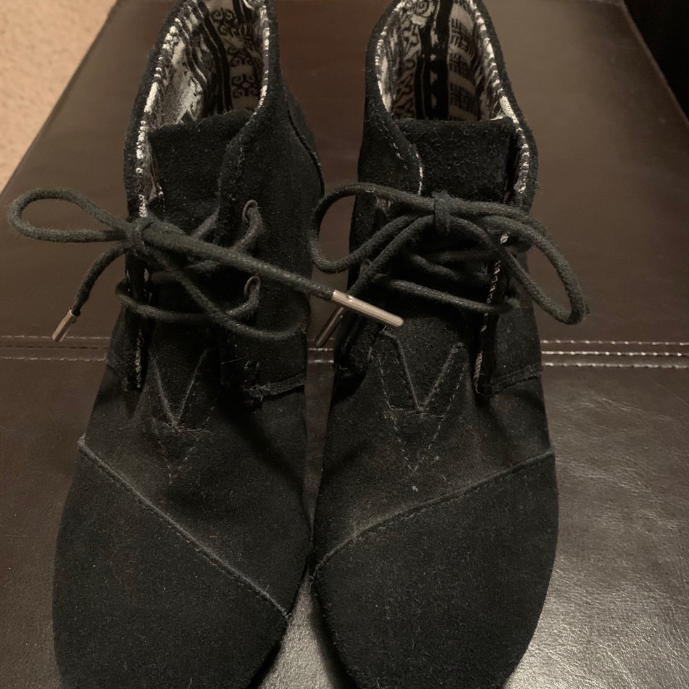 Toms Black Booties